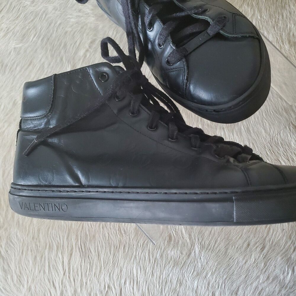 Valentino Men’s High Top Sneakers Size 10 Black Monogram Leather Lace Up Italian - Picture 3 of 16